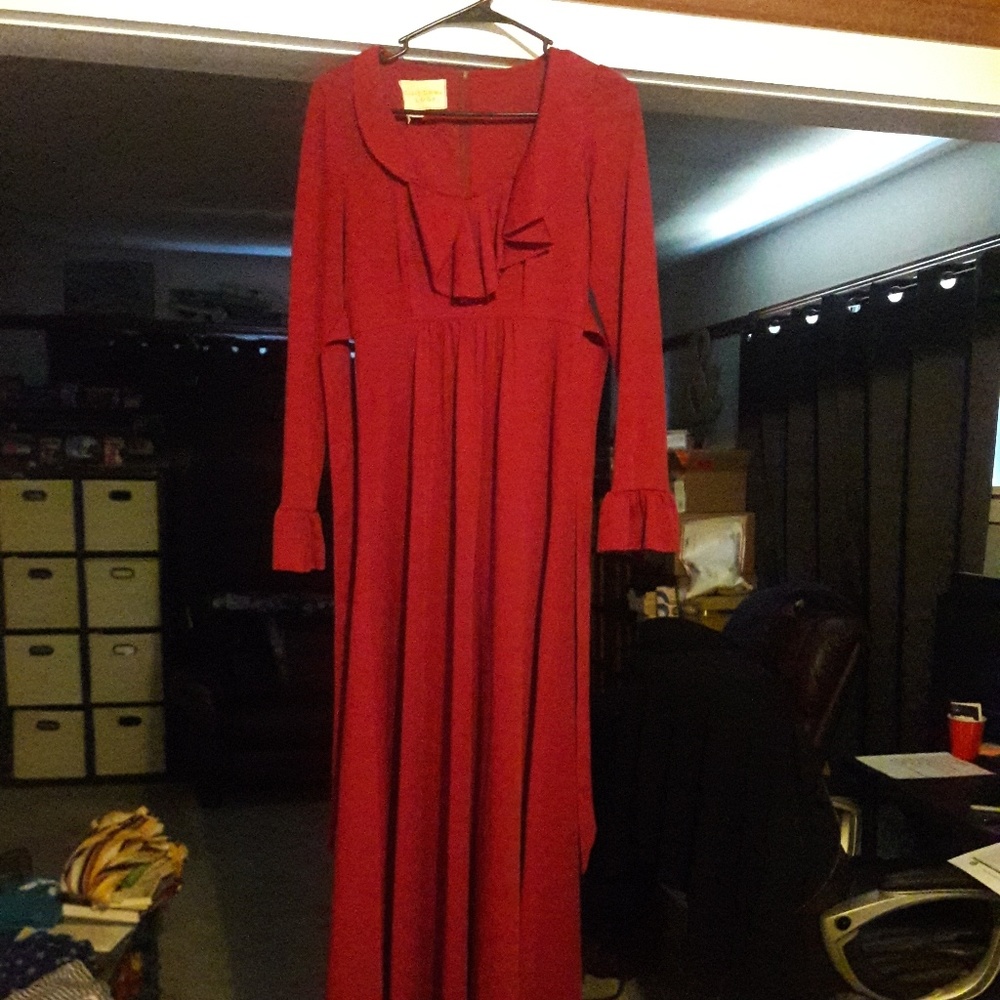 California Look Vintage Burgundy Poly Maxi Dress S